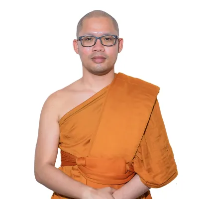 รูปของ พระมหาอภิสิทธิ์ จรณธมฺโม